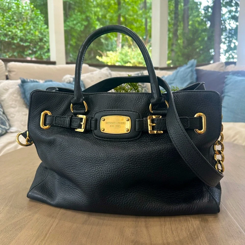MICHAEL KORS Black Leather East/West Hamilton Tote